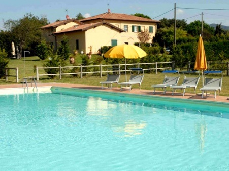 Residence PODERE ADORNI - Agriturismo Toscana vily - TOSCANA